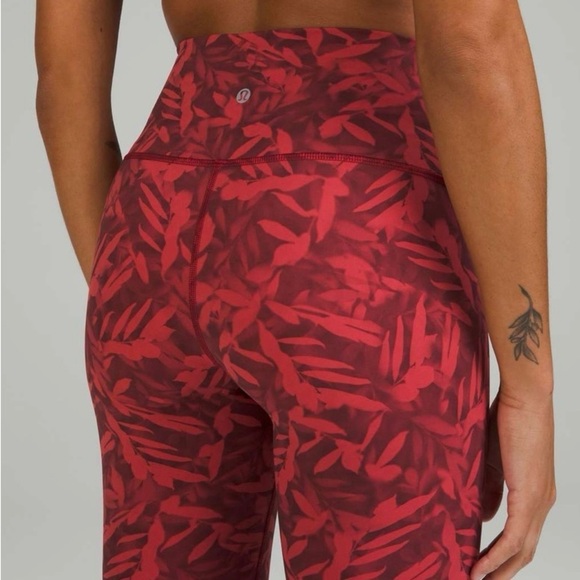 Lululemon Wunder Under HR Tight 25"-Spray Leaf Fireside - Picture 3 of 4